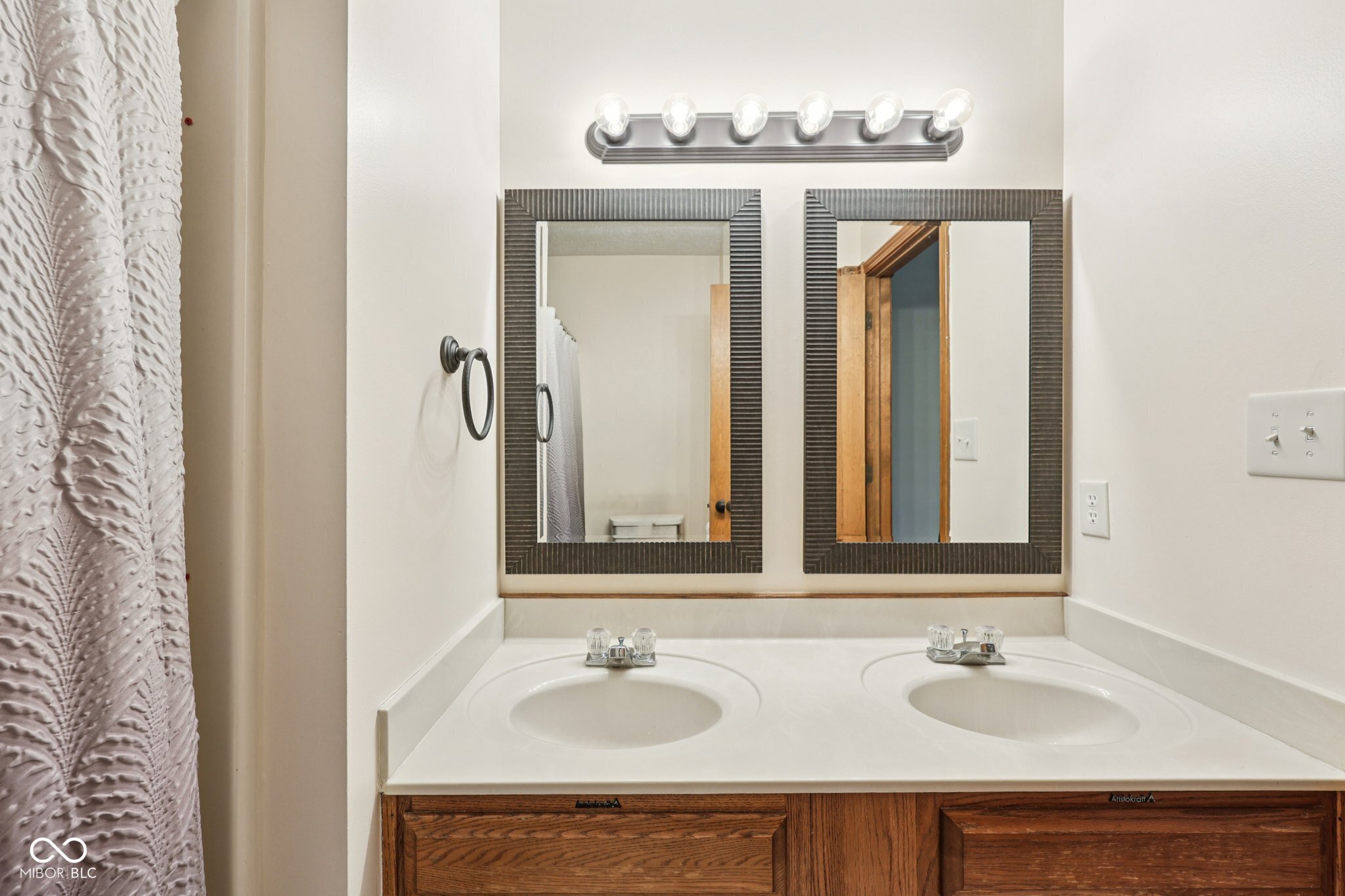 6251 Crystal Springs Drive Avon, IN 46123 - Photo 41 of 67