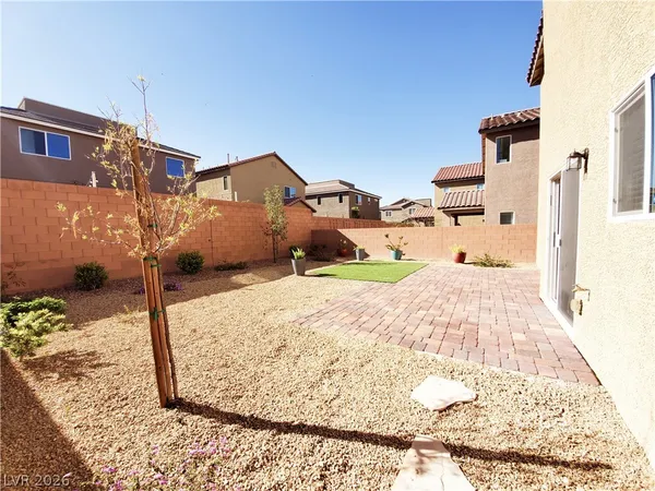 $2,411 | 5577 Chiflo Song Drive, Las Vegas, NV 89113