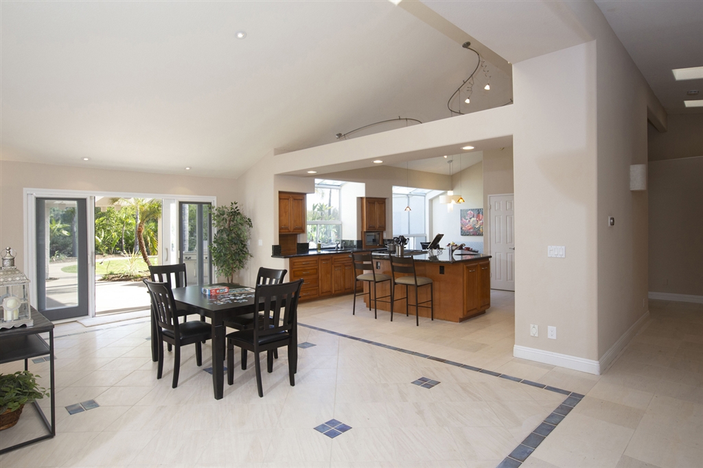 3467 Western Springs Road Encinitas, CA 92024 - Photo 7 of 25