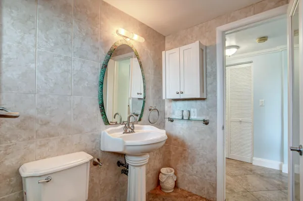 $4,000 | 6520 North Ocean Boulevard, Ocean Ridge, FL 33435