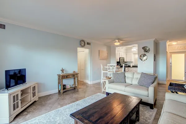 $4,000 | 6520 North Ocean Boulevard, Ocean Ridge, FL 33435