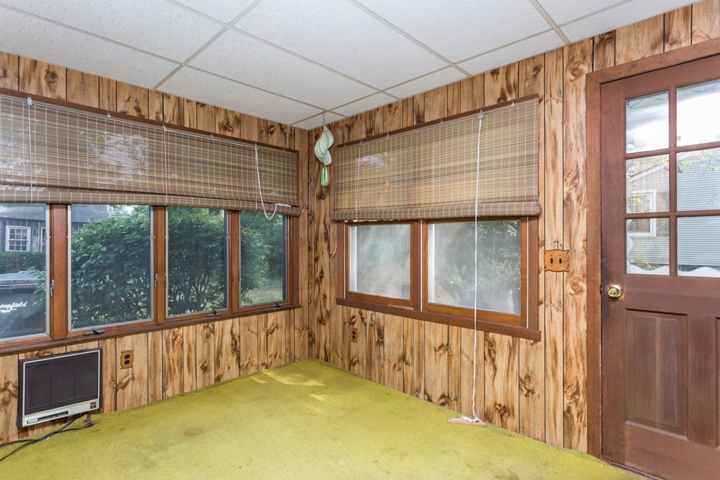 126 Mary Coburn Road Springfield, MA 01129 - Photo 13 of 30