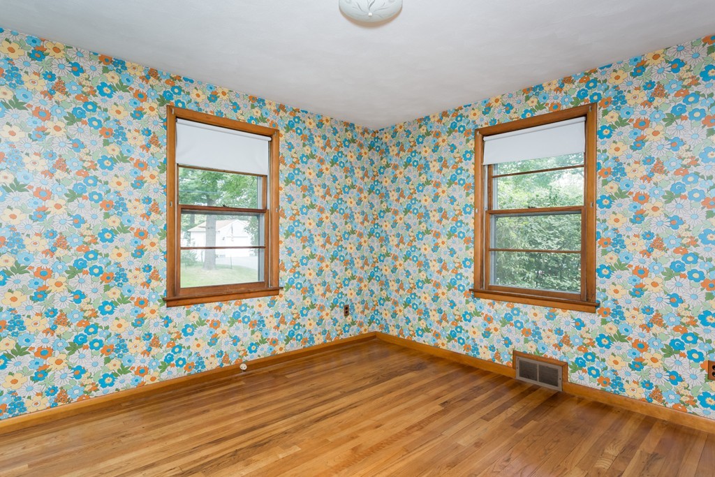 126 Mary Coburn Road Springfield, MA 01129 - Photo 16 of 30