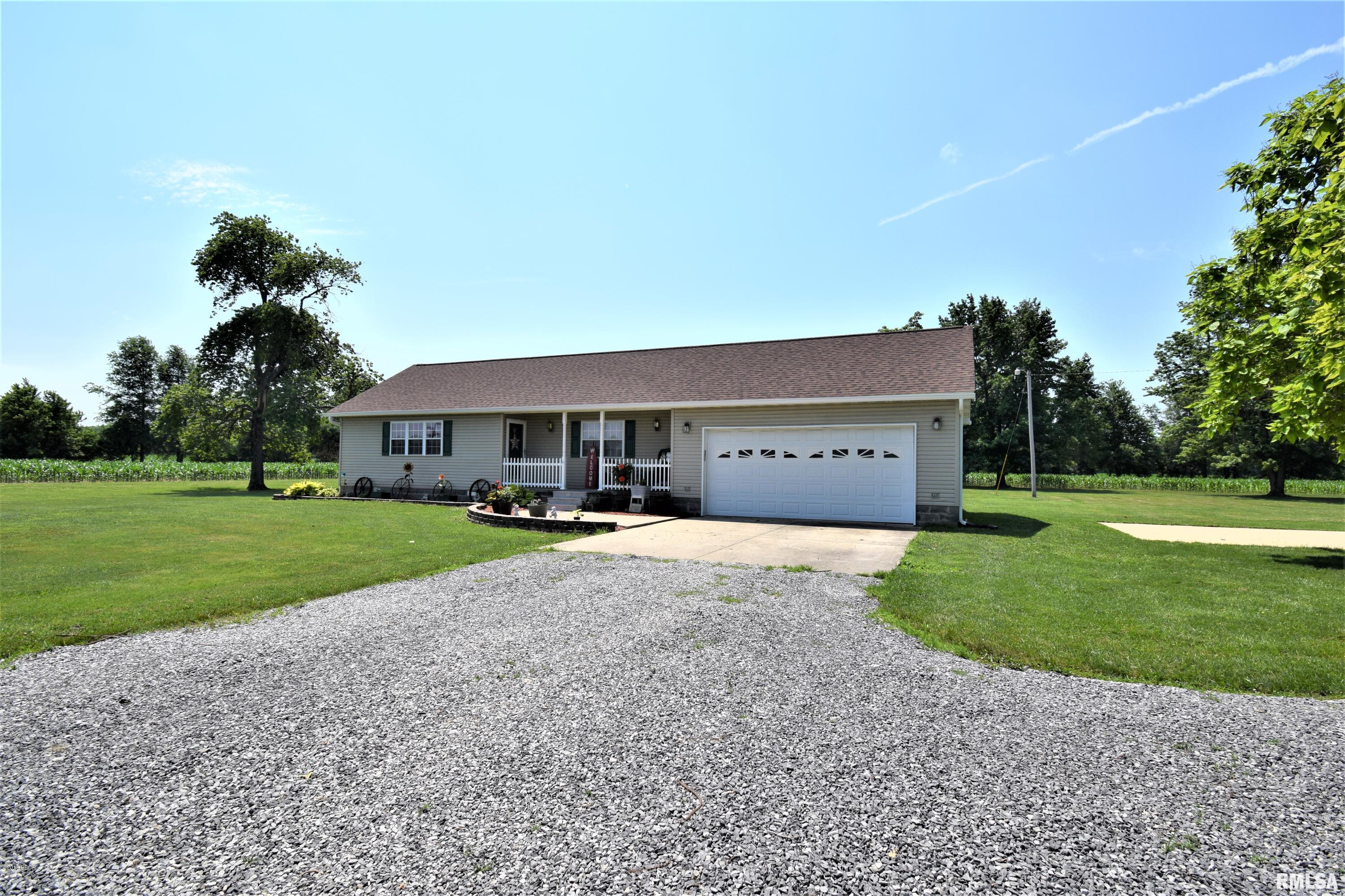9147 East Bakerville Road Mount Vernon, IL 62864 - Photo 21 of 27 Gallery Image 21