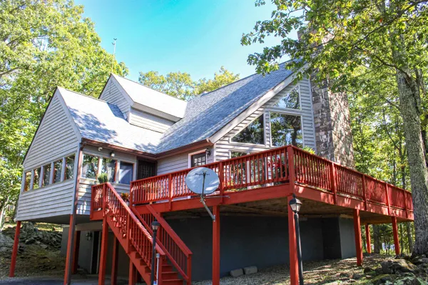 $689,900 | 781 Devils Knob Loop, Roseland, VA 22967