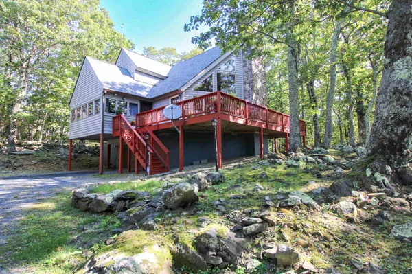 $689,900 | 781 Devils Knob Loop, Roseland, VA 22967