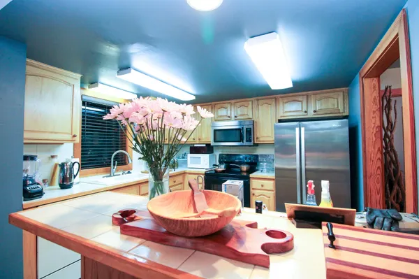 $689,900 | 781 Devils Knob Loop, Roseland, VA 22967