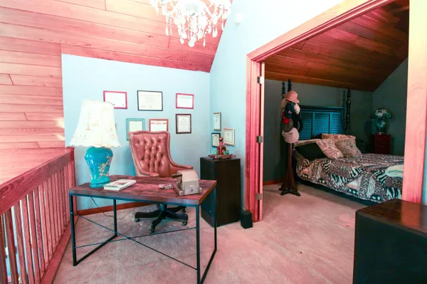 $689,900 | 781 Devils Knob Loop, Roseland, VA 22967