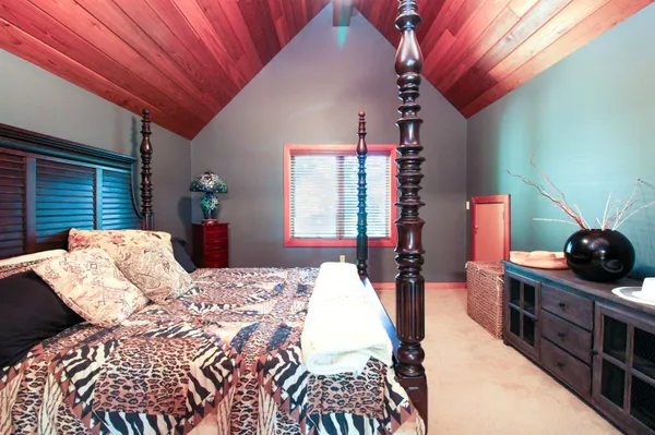 $689,900 | 781 Devils Knob Loop, Roseland, VA 22967