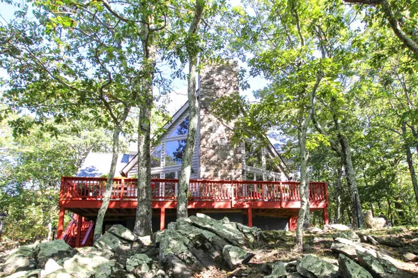 $689,900 | 781 Devils Knob Loop, Roseland, VA 22967