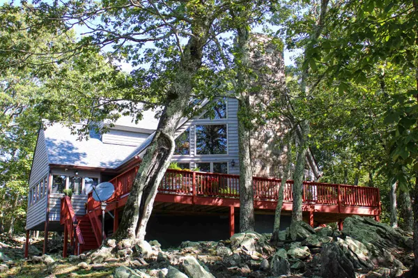 $689,900 | 781 Devils Knob Loop, Roseland, VA 22967