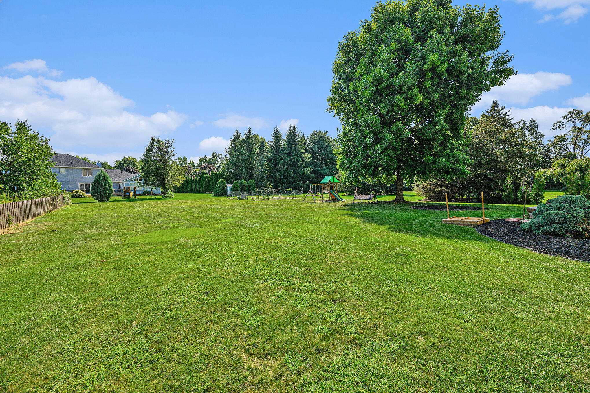 5443 Telluride Road Kalamazoo, MI 49009 - Photo 23 of 27 019_crs_5173_623