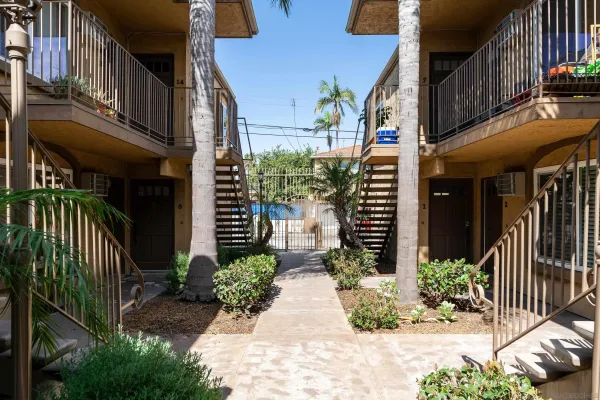 $335,000 | 4212 48th Street, Unit 2, San Diego, CA 92115