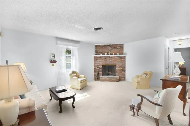 $699,000 | 1027 Southeast Osceola Street, Stuart, FL 34996