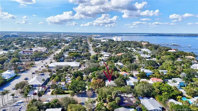 $729,000 | 1027 Southeast Osceola Street, Stuart, FL 34996