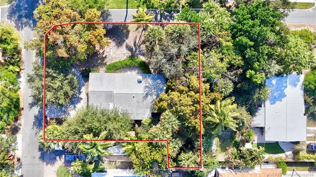 $699,000 | 1027 Southeast Osceola Street, Stuart, FL 34996