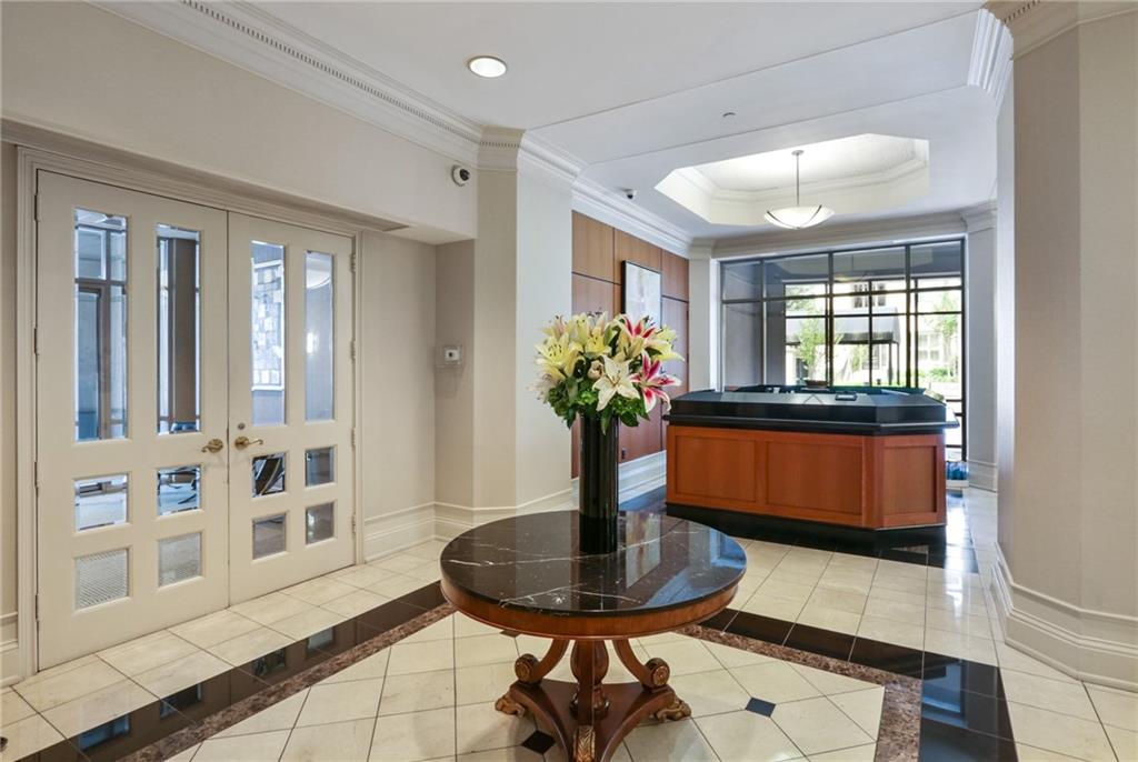 3475 Oak Valley Road Northeast, Unit 1210 Atlanta, GA 30326 - Photo 6 of 33 Gallery Image 6