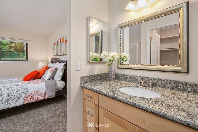 $260,000 | 14630 Northeast 35th Street, Unit 101, Bellevue, WA 98007