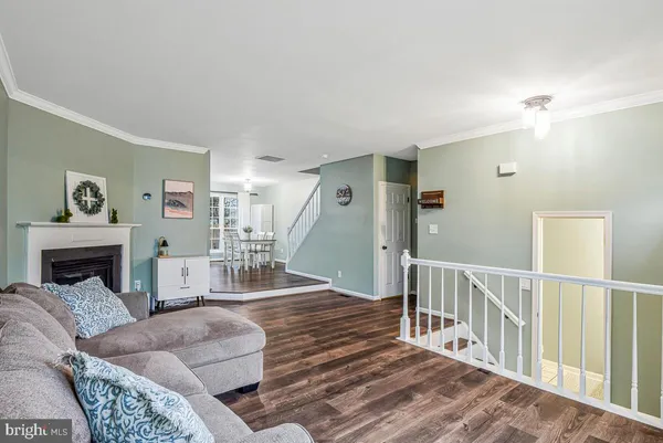 $649,900 | 6819 Signature Circle, Alexandria, VA 22310