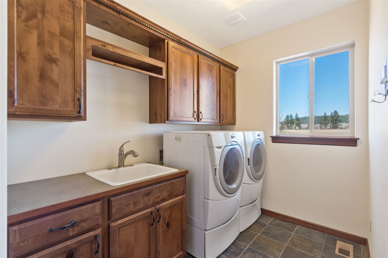 13216 North Peone Road Mead, WA 99021 - Photo 14 of 20