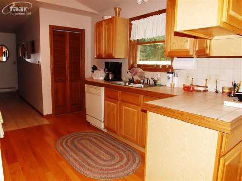 9346 Baldwin Road Gaines, MI 48436 - Photo 4 of 12 20376732-3.JPG