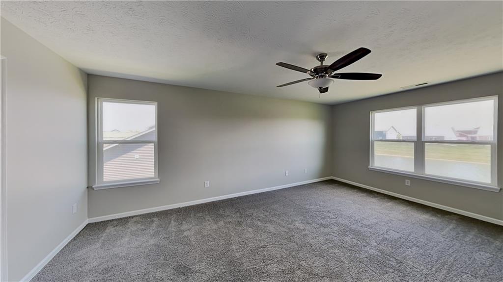 209 Rambling Road Greenfield, IN 46140 - Photo 8 of 22