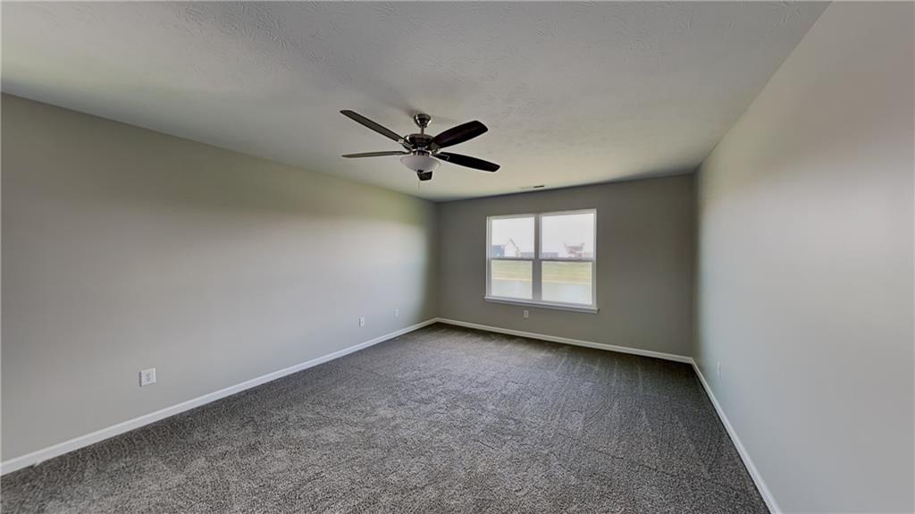 209 Rambling Road Greenfield, IN 46140 - Photo 9 of 22