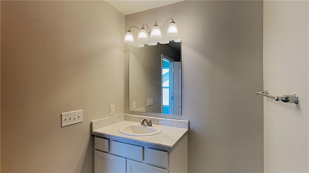 209 Rambling Road Greenfield, IN 46140 - Photo 10 of 22