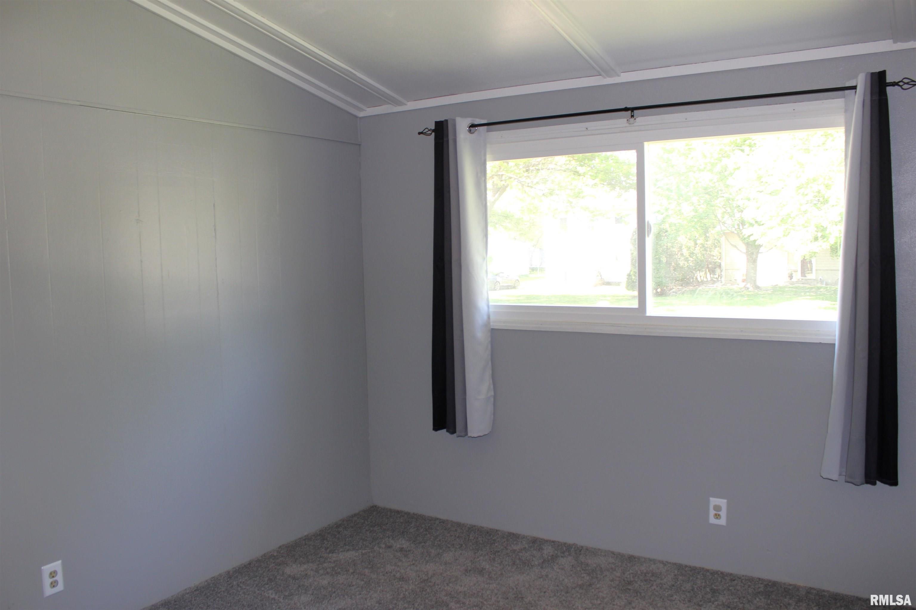 214 West B Street Alpha, IL 61413 - Photo 16 of 24 Gallery Image 16