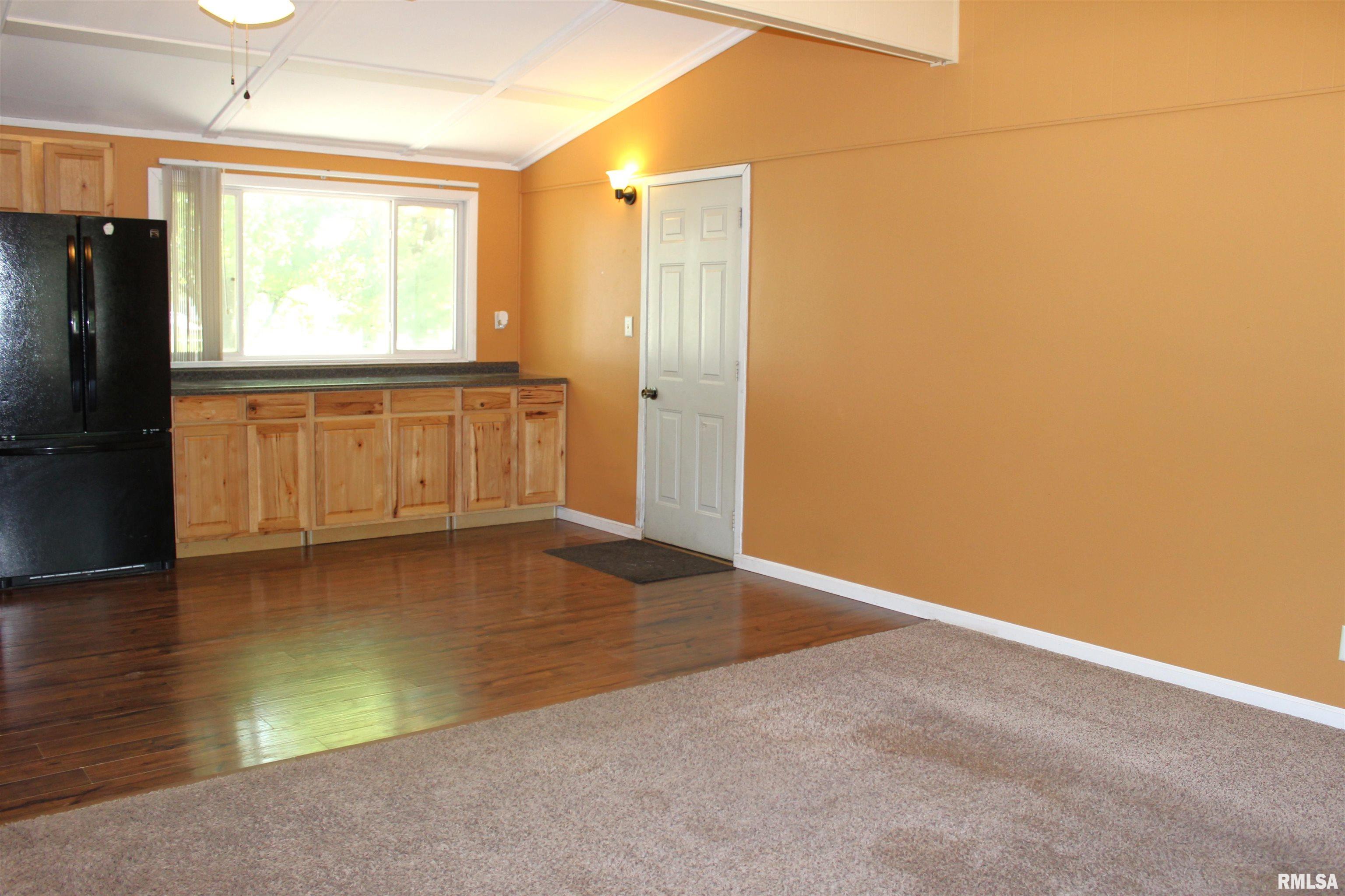 214 West B Street Alpha, IL 61413 - Photo 9 of 24 Gallery Image 9