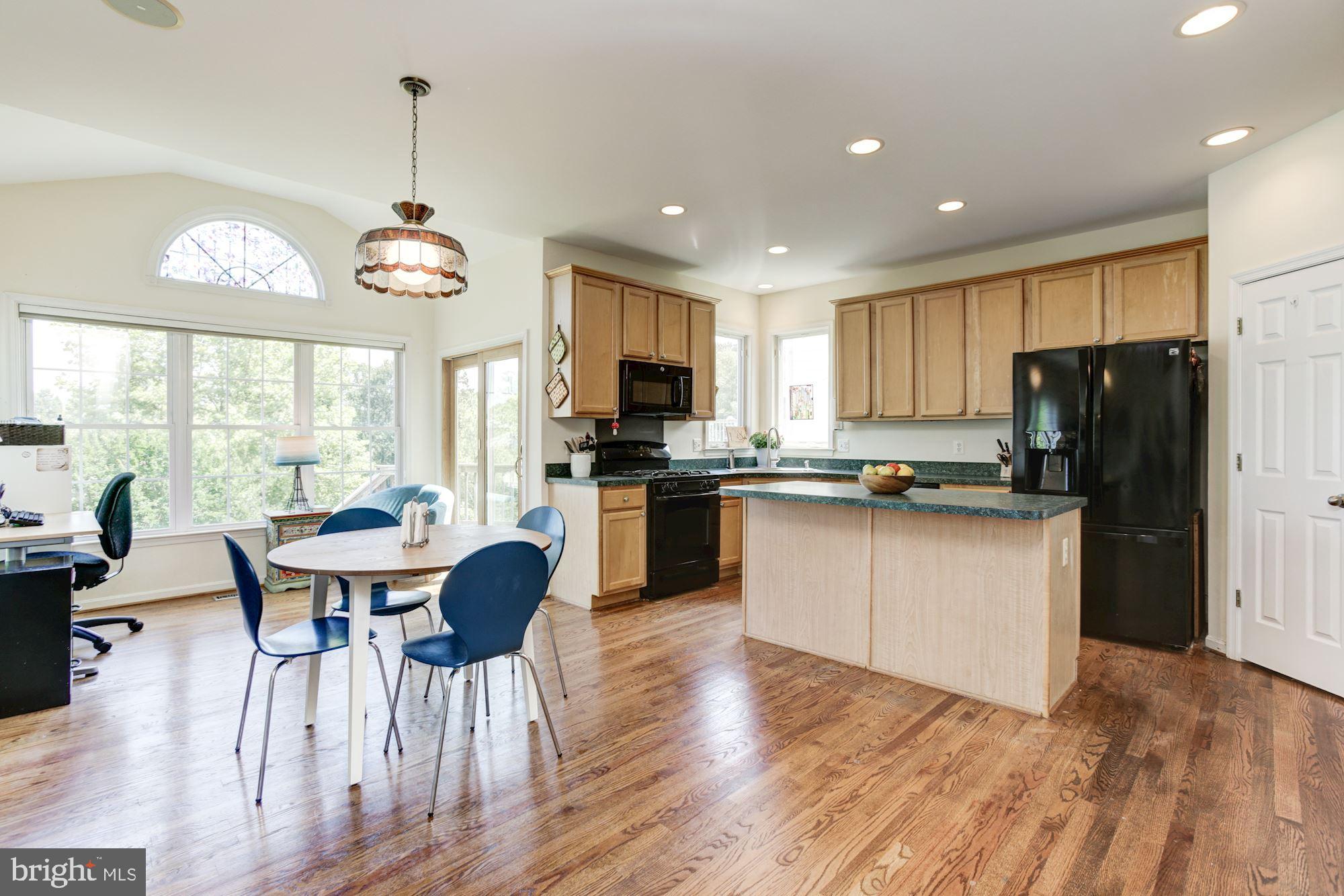 6017 Florey Road Hanover, MD 21076 - Photo 10 of 46 Kitchen with Island