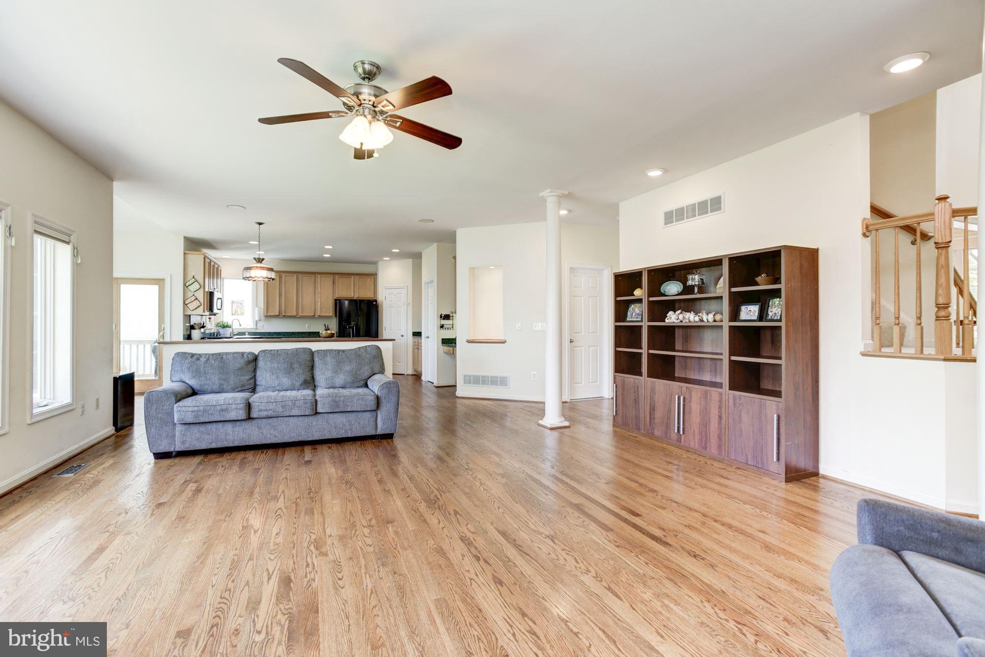 6017 Florey Road Hanover, MD 21076 - Photo 17 of 46 Expansive Living Space