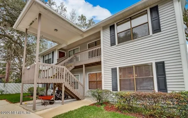$1,195 | 702 Meadowbrook Drive, Unit 10, Orange Park, FL 32073