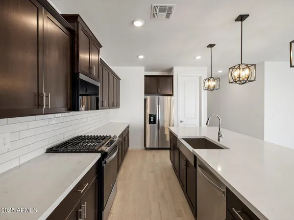 $419,990 | 37252 West Parador Lane, Maricopa, AZ 85138