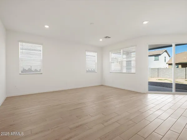 $419,990 | 37252 West Parador Lane, Maricopa, AZ 85138