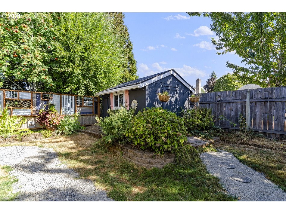 290 Southeast Palmblad Drive Gresham, OR 97080 - Photo 29 of 32 a view of a house with a yard