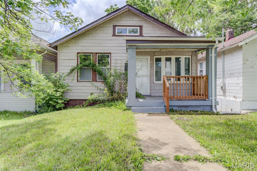 1243 Sutter Avenue St. Louis, MO 63133 - Photo 1 of 23