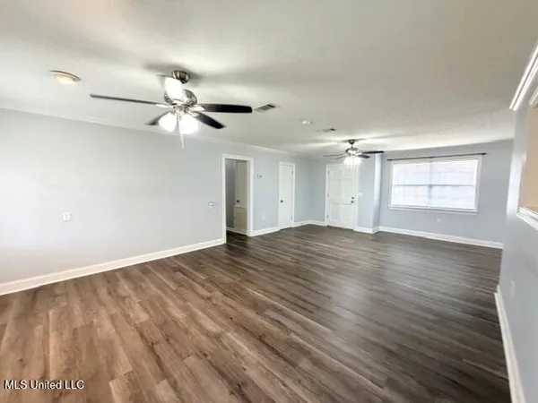 $259,900 | 306 East Court Avenue, Mendenhall, MS 39114