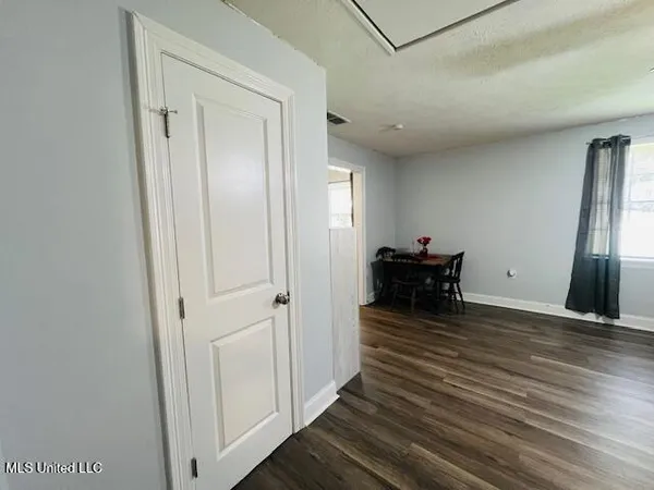 $259,900 | 306 East Court Avenue, Mendenhall, MS 39114