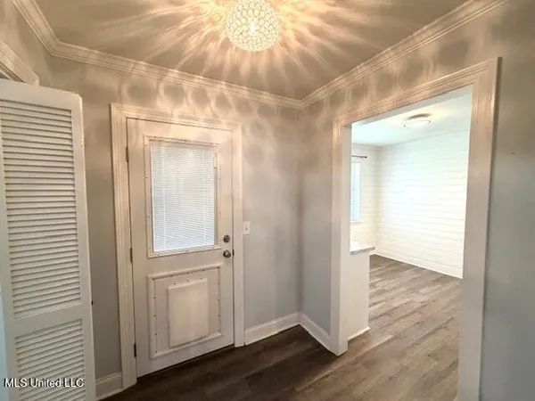 $259,900 | 306 East Court Avenue, Mendenhall, MS 39114