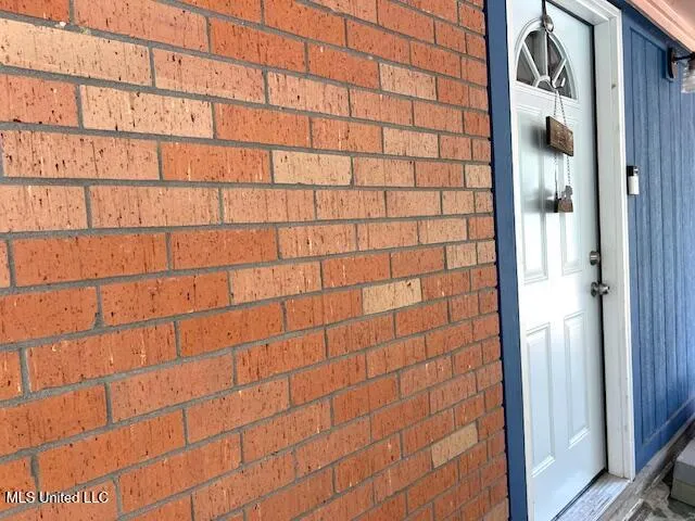 $272,400 | 306 East Court Avenue, Mendenhall, MS 39114