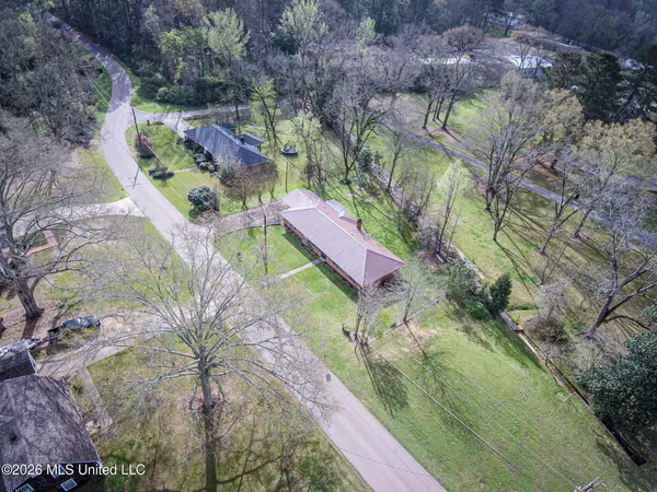 $259,900 | 306 East Court Avenue, Mendenhall, MS 39114