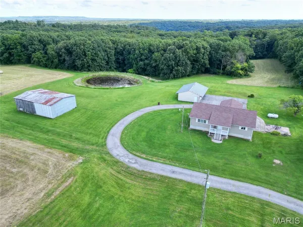 $550,000 | 17351 Hwy Nn, Bowling Green, MO 63334