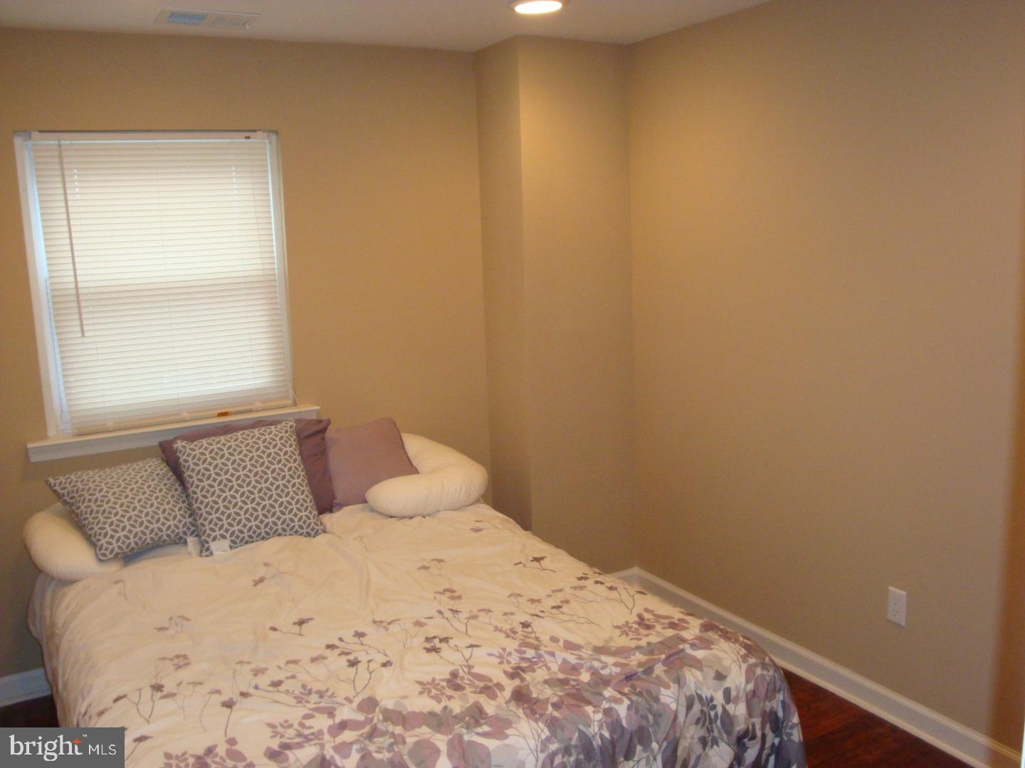 10830 East Keswick Road Philadelphia, PA 19154 - Photo 11 of 21 Bedroom 2