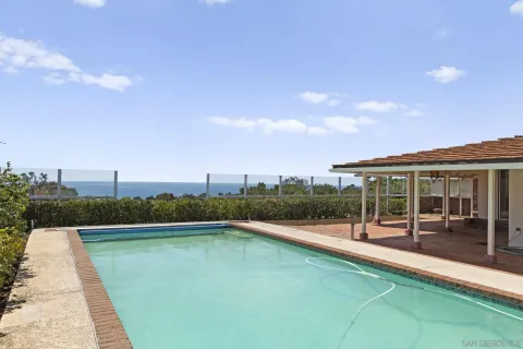 $4,195,000 | 6432 Cardeno Drive, La Jolla, CA 92037