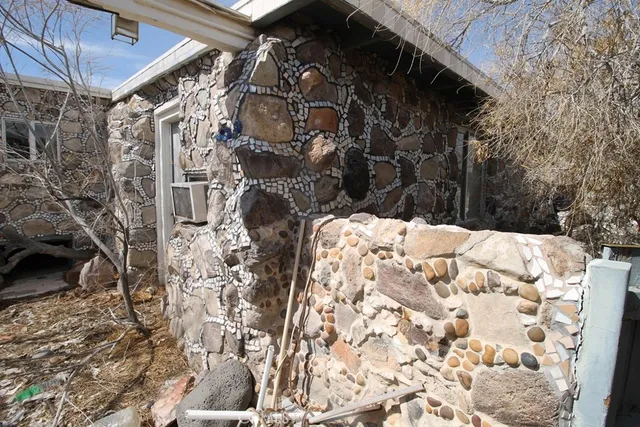 a view of a bathroom