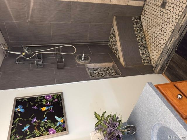 10001 Goodall Road, Unit 404 Durand, MI 48429 - Photo 33 of 50