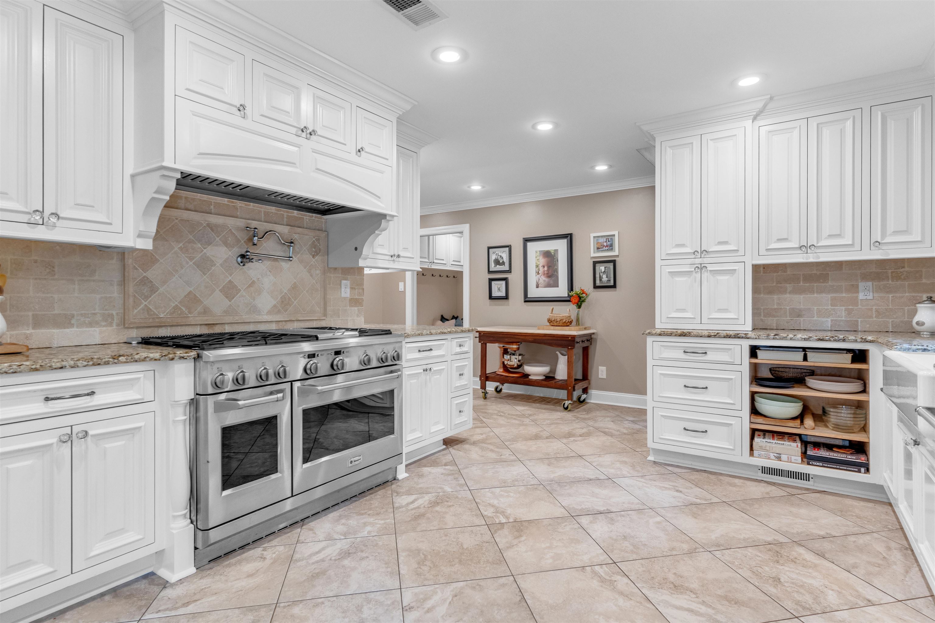 2004 Kirby Road Memphis, TN 38119 - Photo 14 of 40 Gallery Image 14