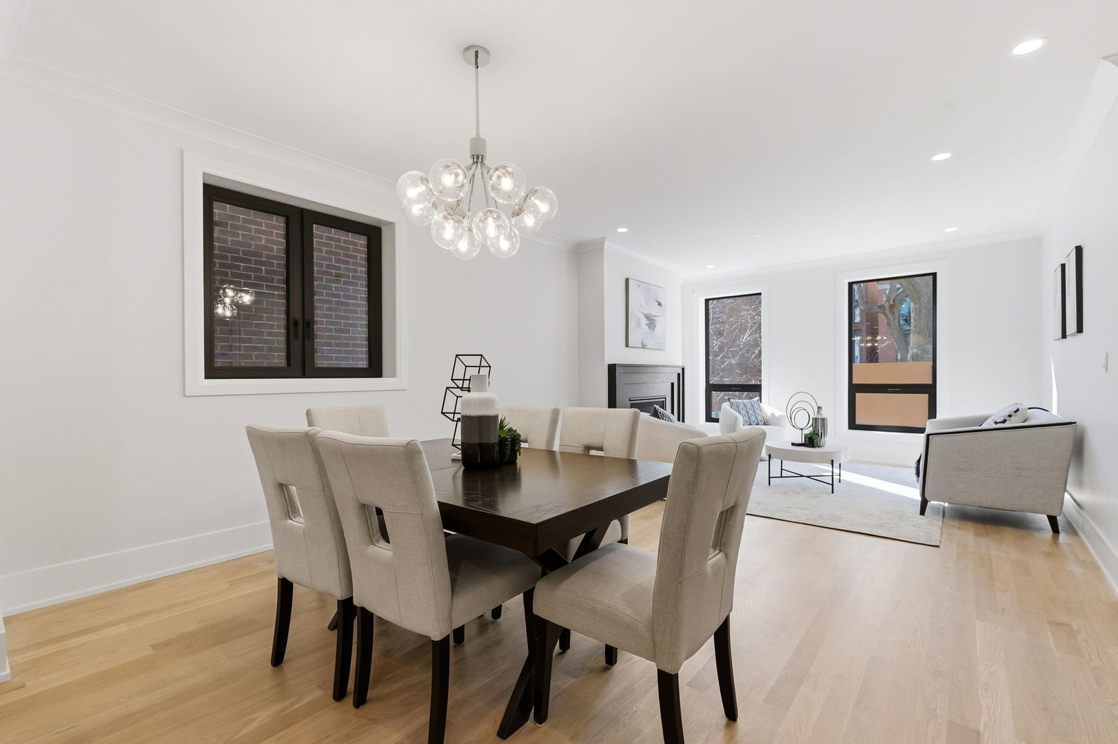 1849 North Mohawk Street, Unit 1 Chicago, IL 60614 - Photo 11 of 33