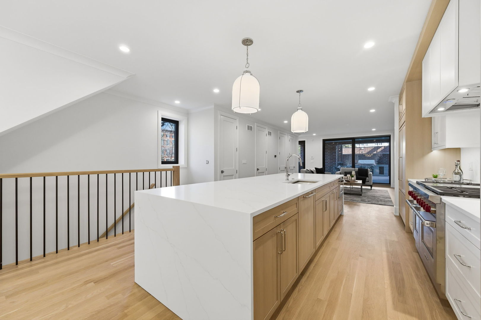 1849 North Mohawk Street, Unit 1 Chicago, IL 60614 - Photo 12 of 33
